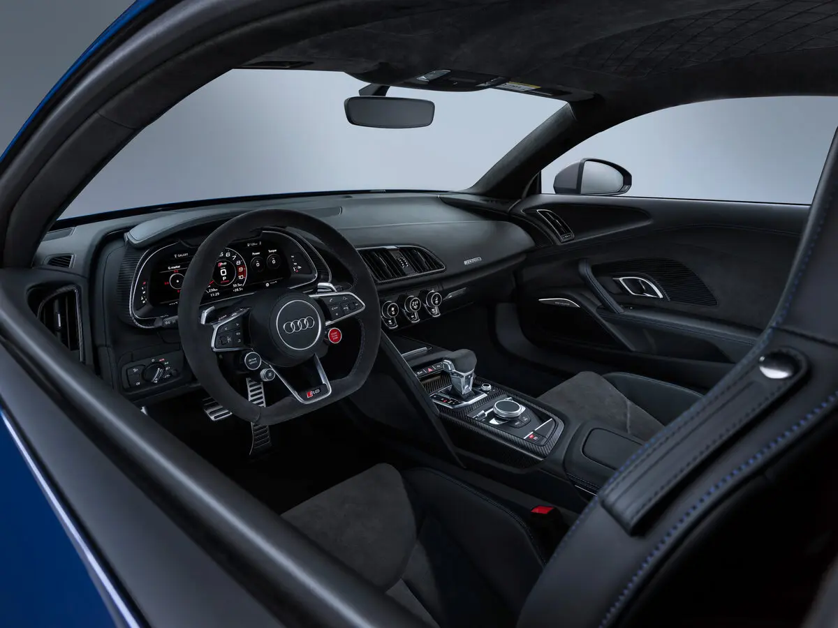 Audi R8 II (4S) Рестайлинг Купе — сүрөт 7