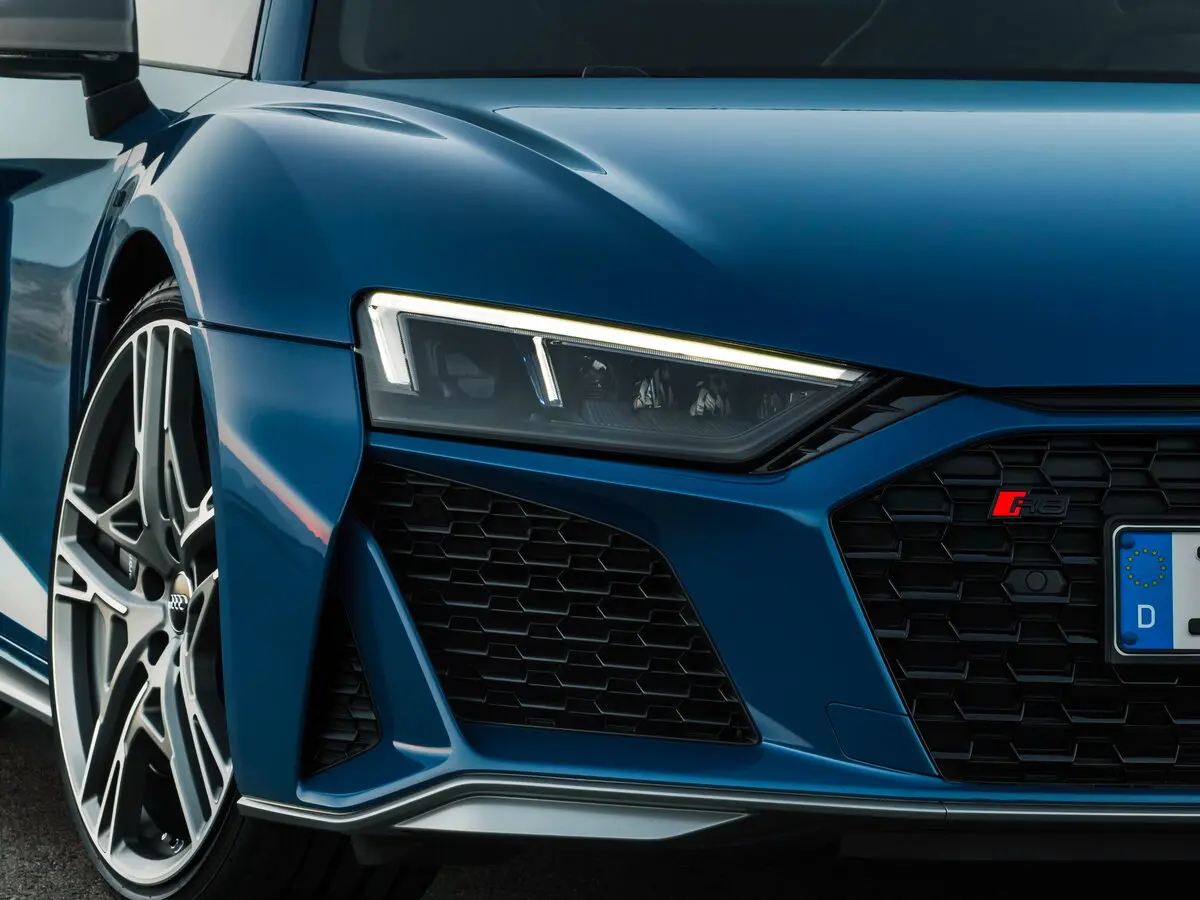 Audi R8 II (4S) Рестайлинг Купе — сүрөт 12