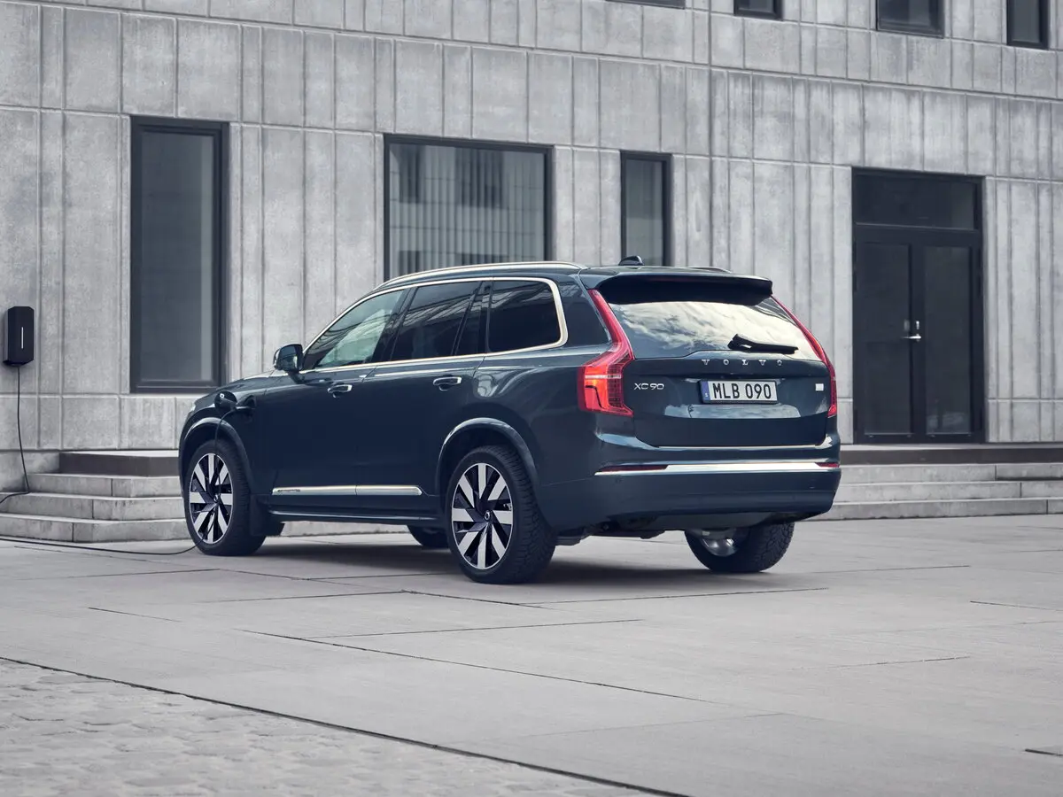 Volvo XC90 II Рестайлинг 1 Внедорожник 5 дв. — сүрөт 5
