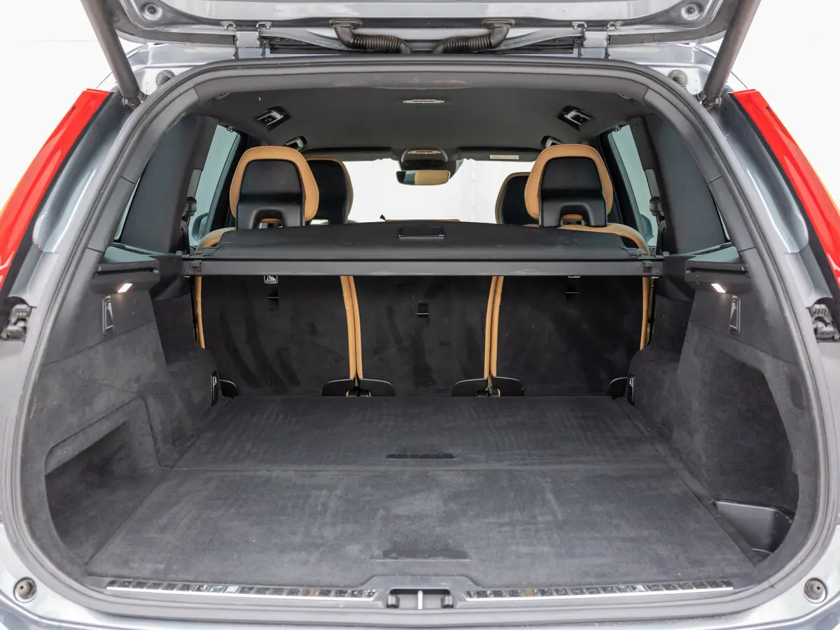 Volvo XC90 II Рестайлинг 1 Внедорожник 5 дв. — сүрөт 33