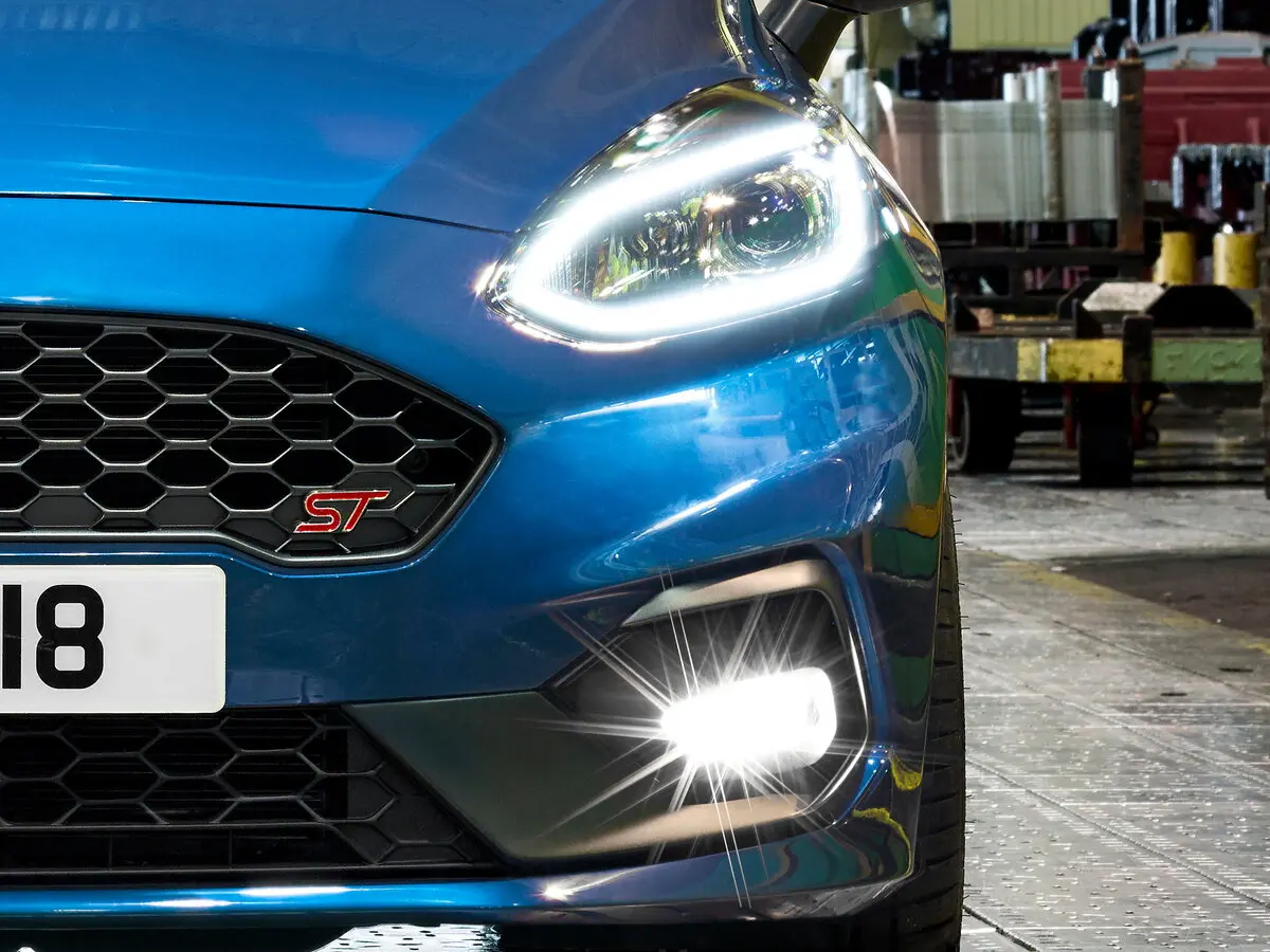 Ford Fiesta ST VII Хэтчбек 3 дв. — сүрөт 12