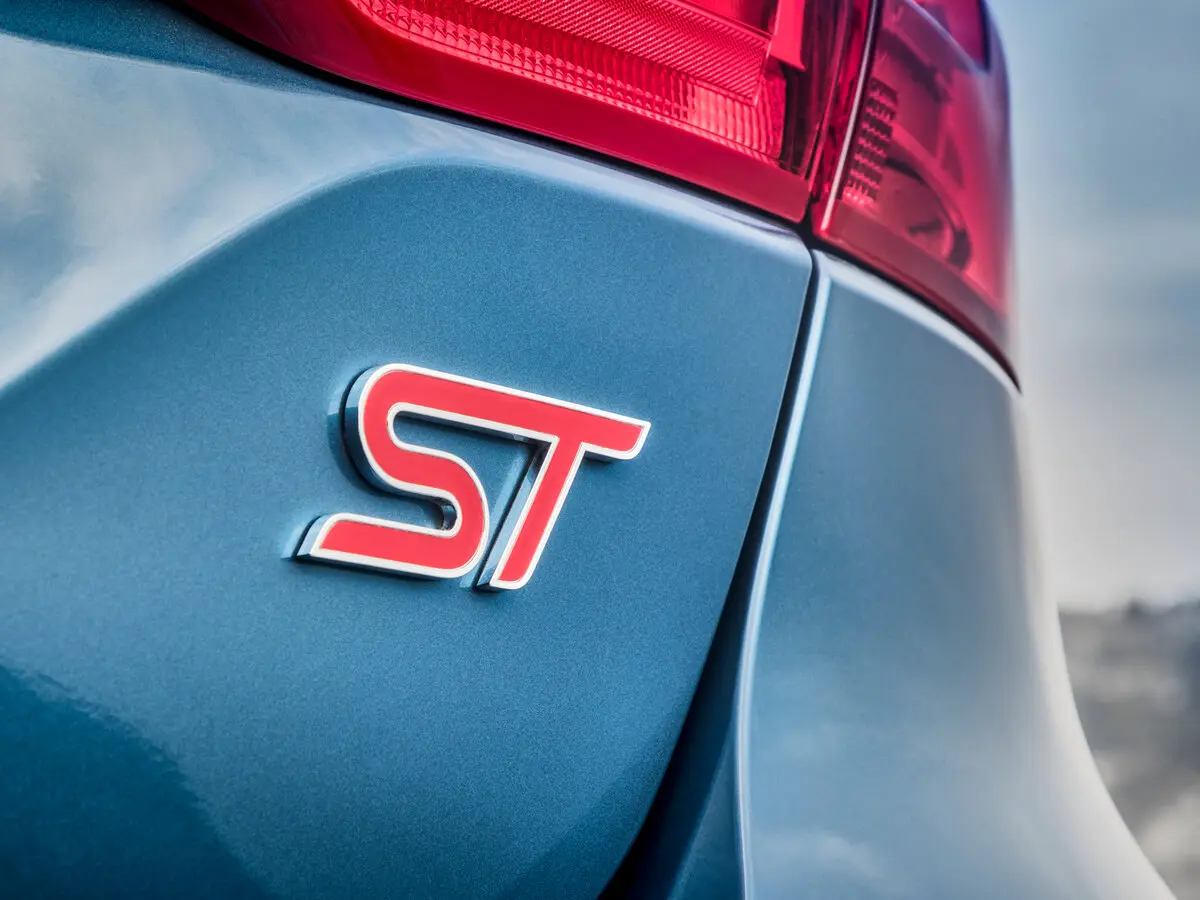 Ford Fiesta ST VII Хэтчбек 3 дв. — сүрөт 15