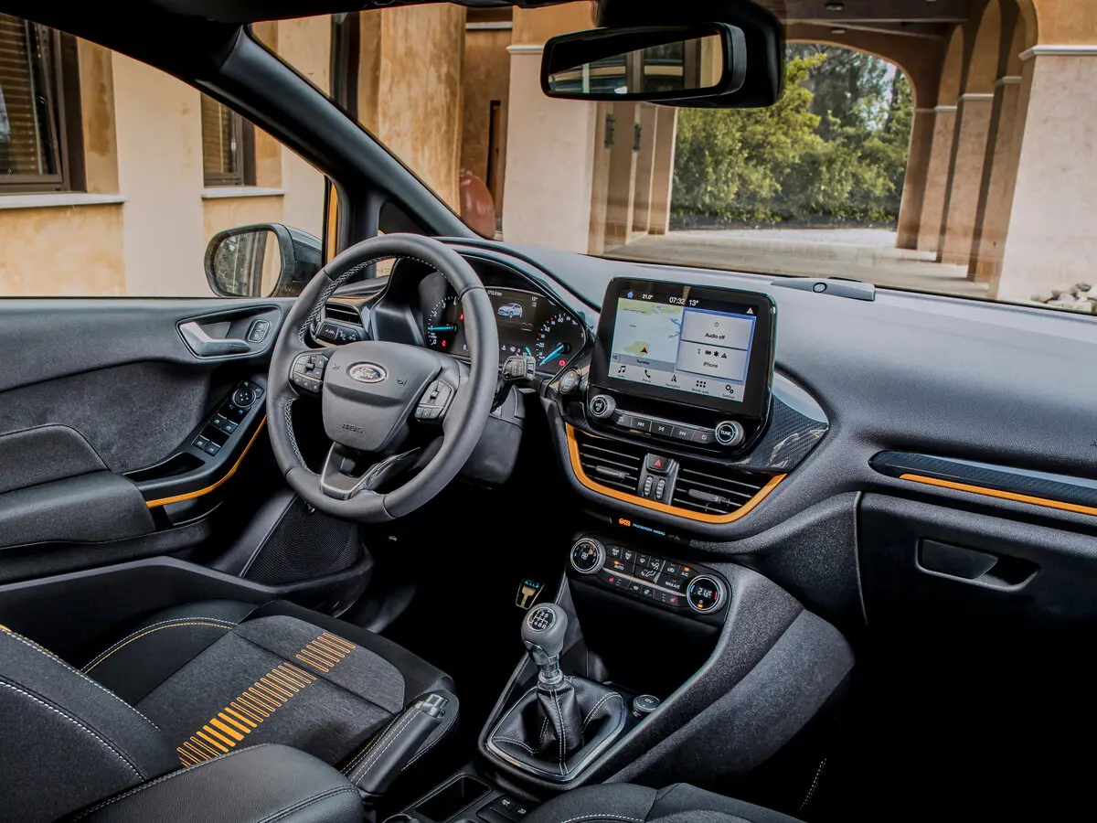 Ford Fiesta Mk7 Хэтчбек 5 дв. Active — photo 7