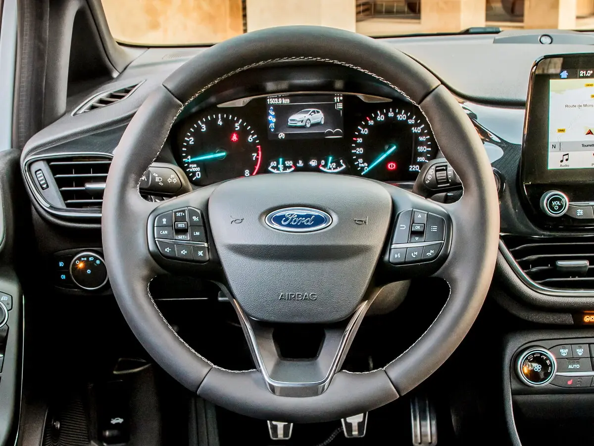 Ford Fiesta Mk7 Хэтчбек 5 дв. Active — photo 8