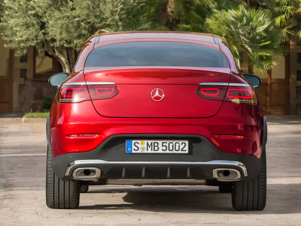 Mercedes-Benz GLC Coupe I (C253) Рестайлинг Внедорожник 5 дв. — photo 4
