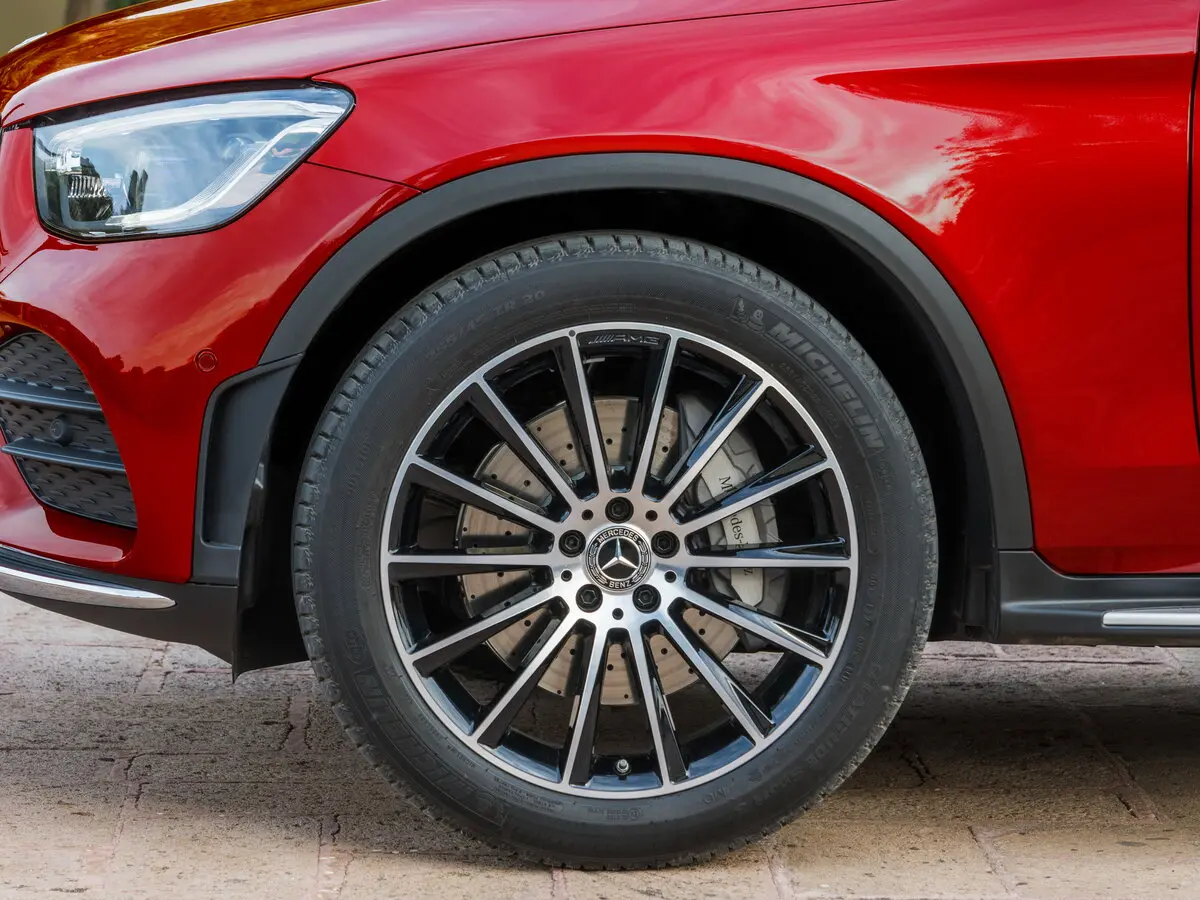 Mercedes-Benz GLC Coupe I (C253) Рестайлинг Внедорожник 5 дв. — photo 15