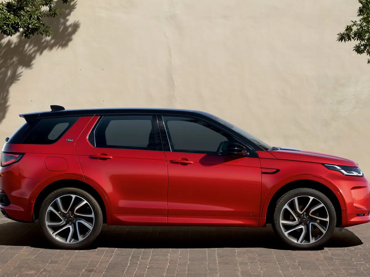 Land Rover Discovery Sport I Рестайлинг Внедорожник 5 дв. — photo 2