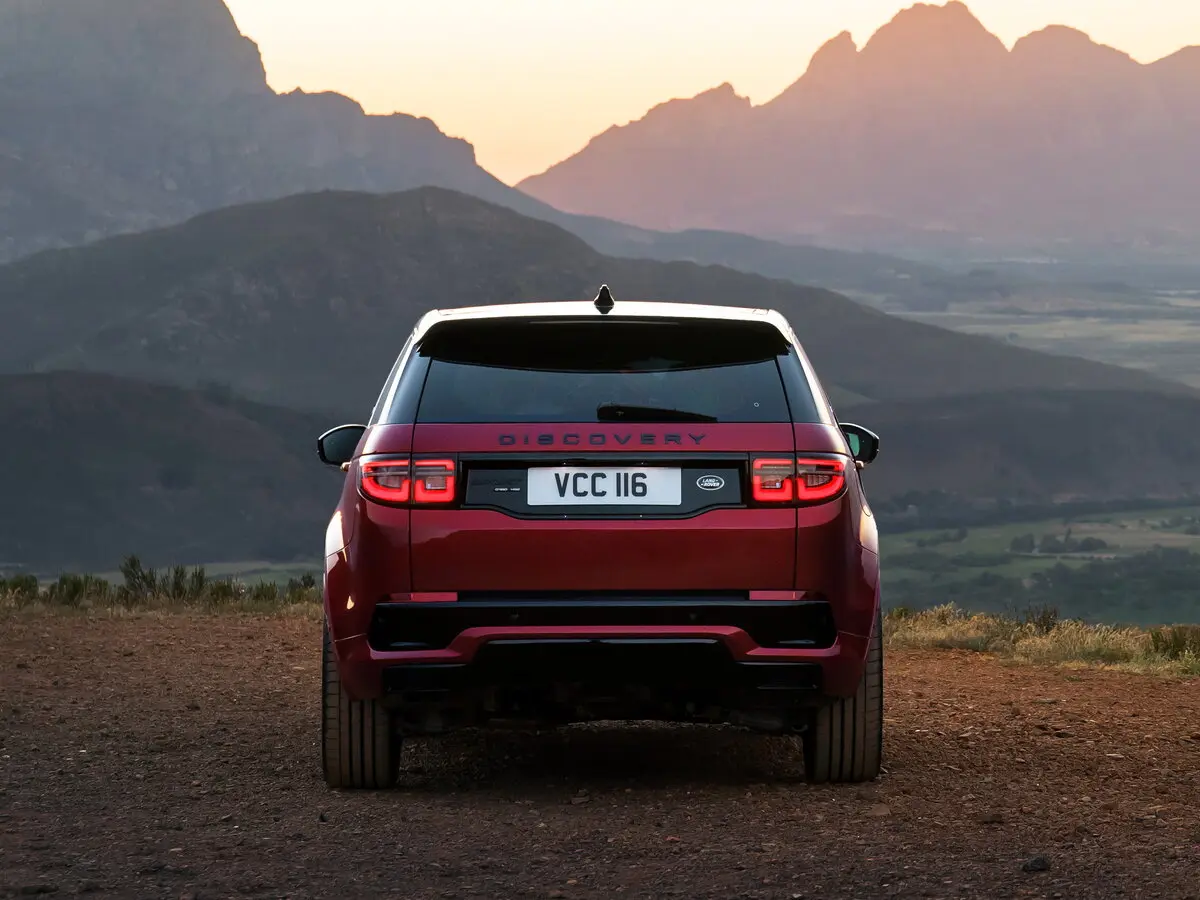 Land Rover Discovery Sport I Рестайлинг Внедорожник 5 дв. — photo 4