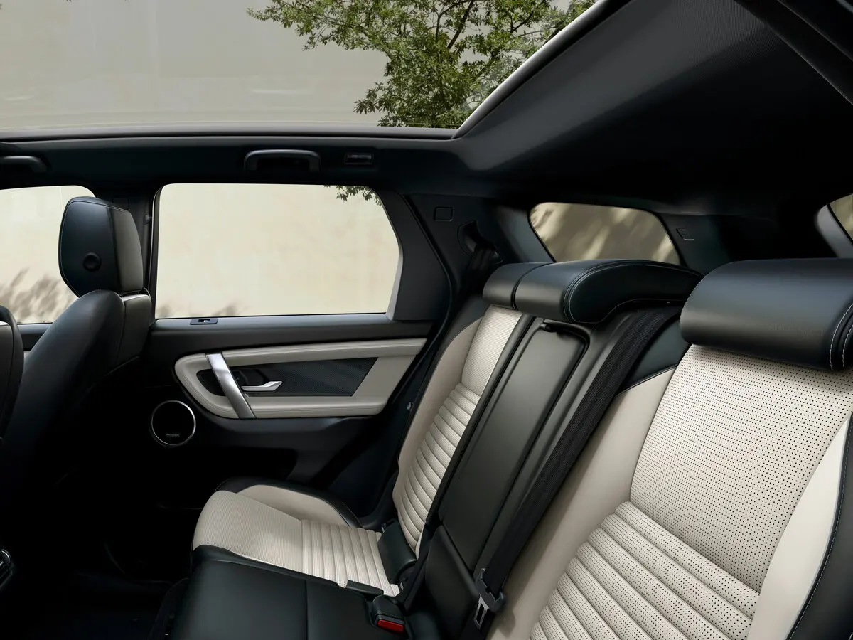 Land Rover Discovery Sport I Рестайлинг Внедорожник 5 дв. — photo 8