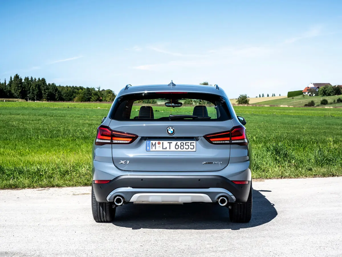 BMW X1 II (F48) Рестайлинг Внедорожник 5 дв. — сүрөт 4