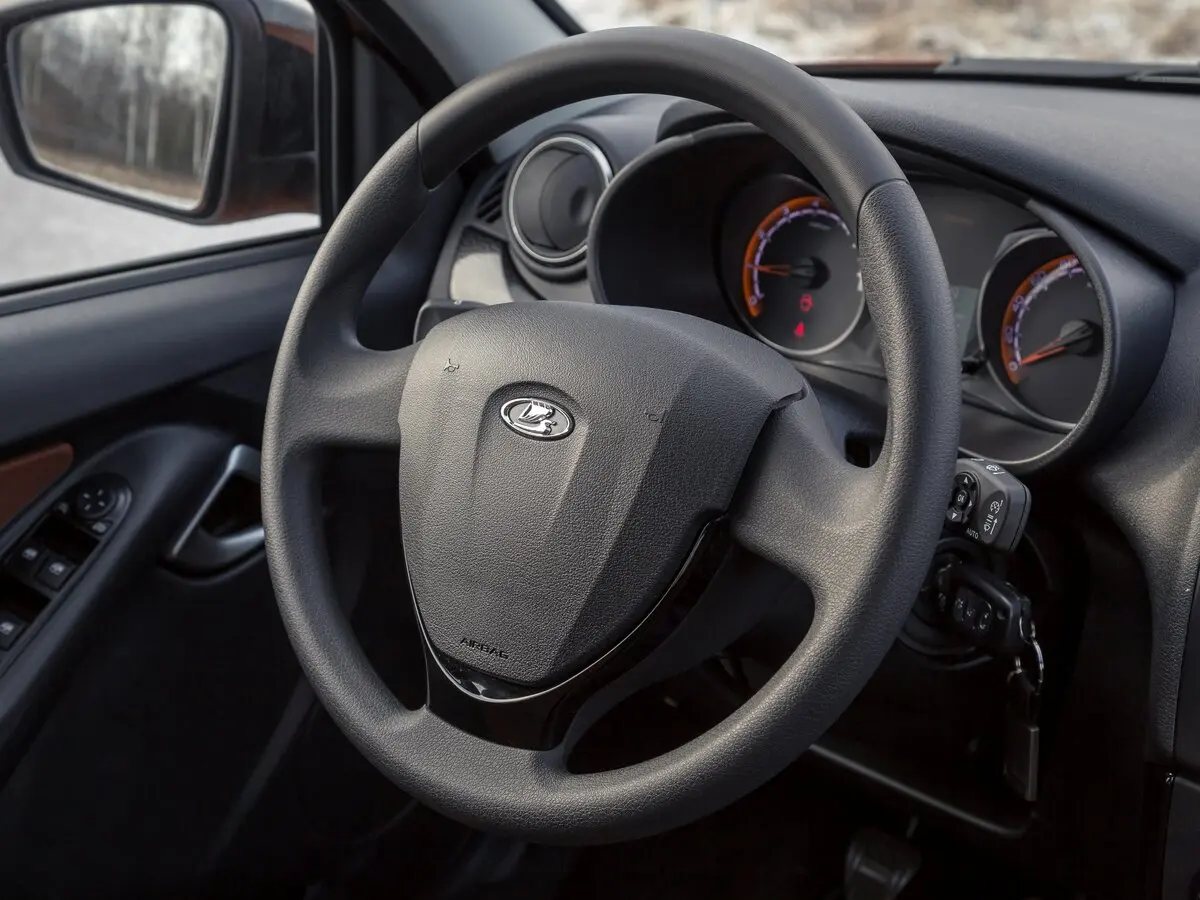 Lada (ВАЗ) Granta I Рестайлинг Универсал 5 дв. Cross — сүрөт 22