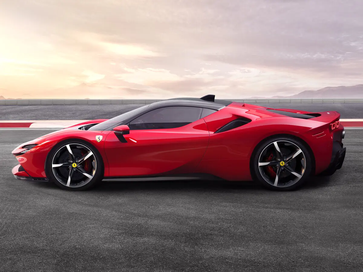 Ferrari SF90 2019 – н.в. Купе Stradale — photo 2