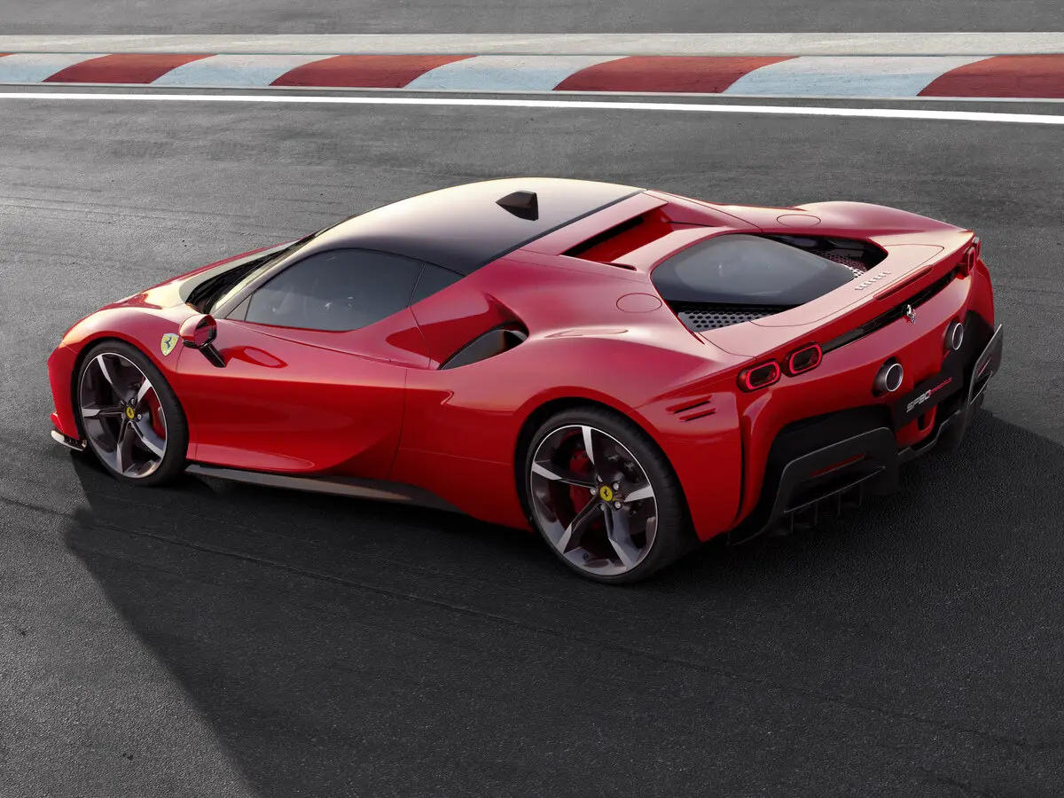Ferrari SF90 2019 – н.в. Купе Stradale — photo 5