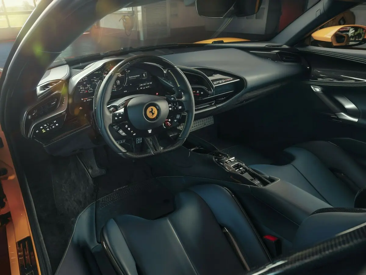 Ferrari SF90 2019 – н.в. Купе Stradale — photo 8