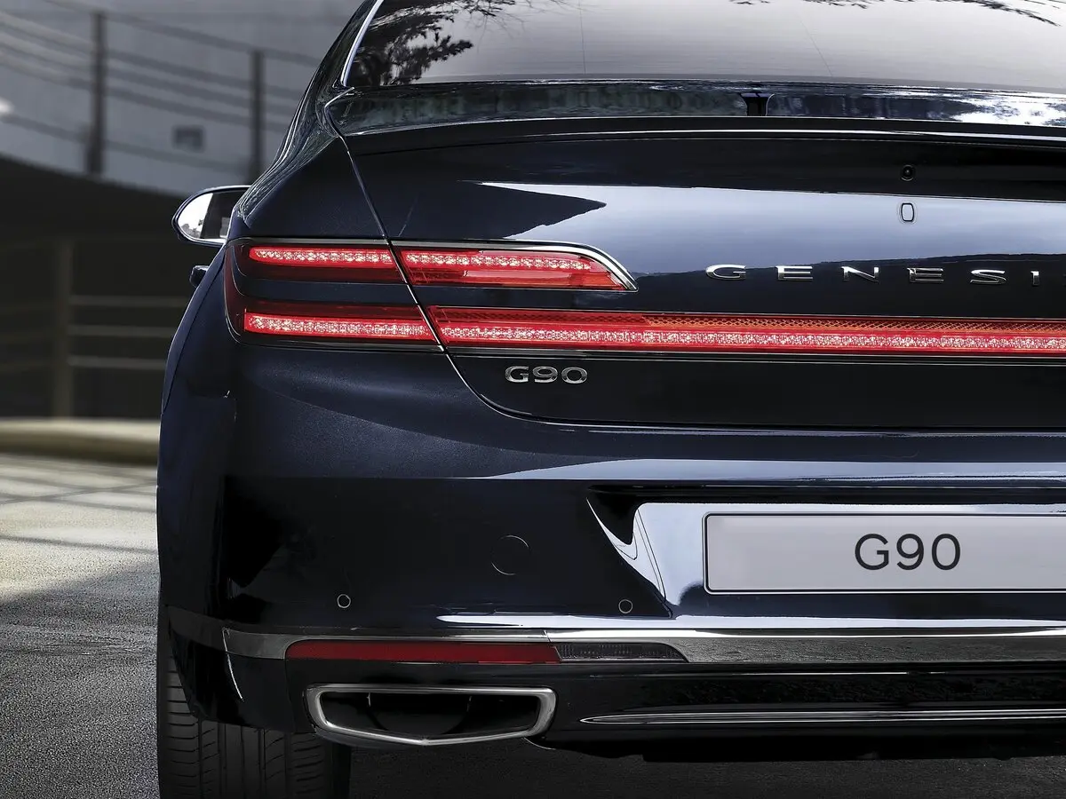 Genesis G90 I Рестайлинг Седан — photo 3
