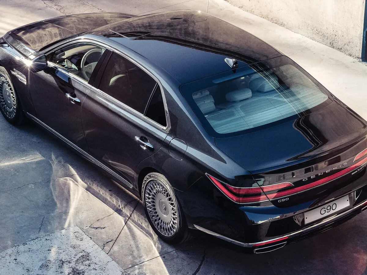 Genesis G90 I Рестайлинг Седан — photo 4