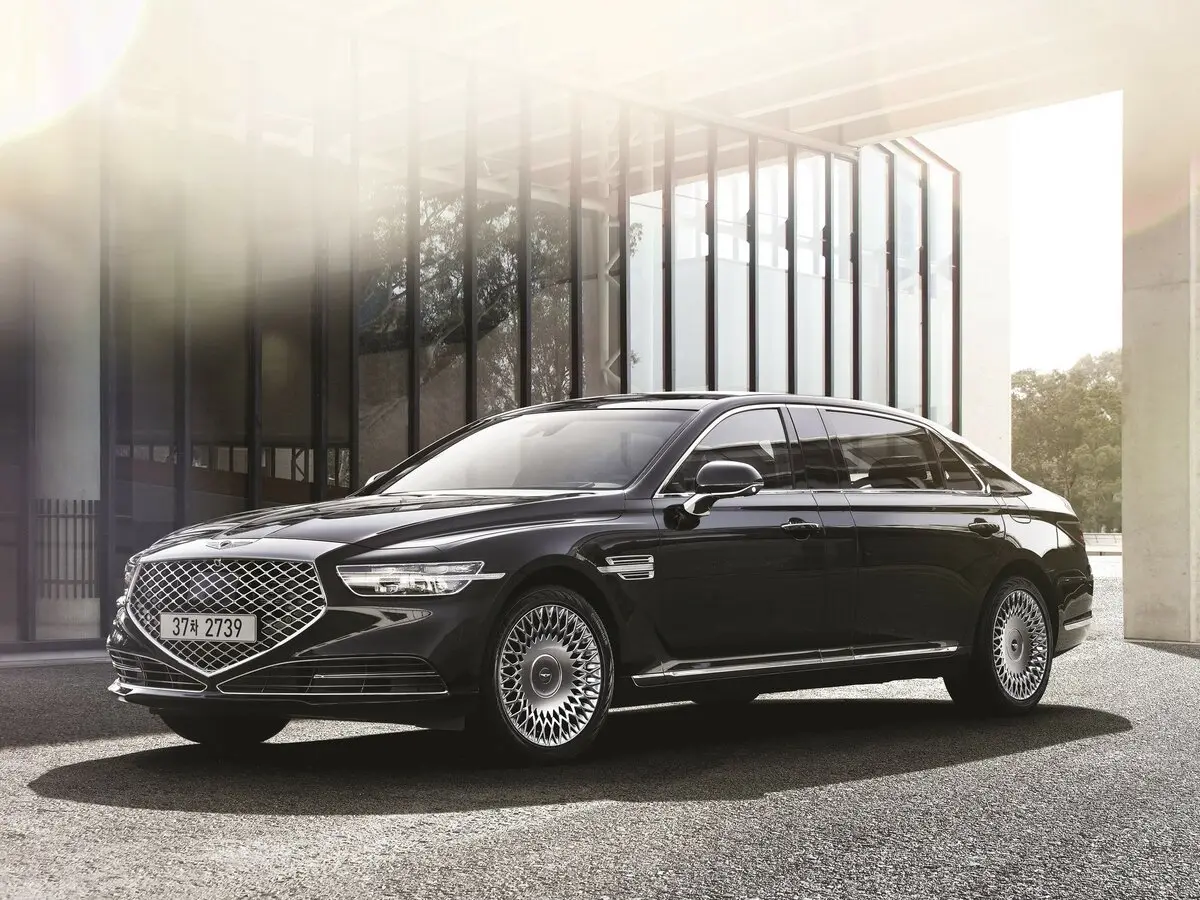 Genesis G90 I Рестайлинг Седан L