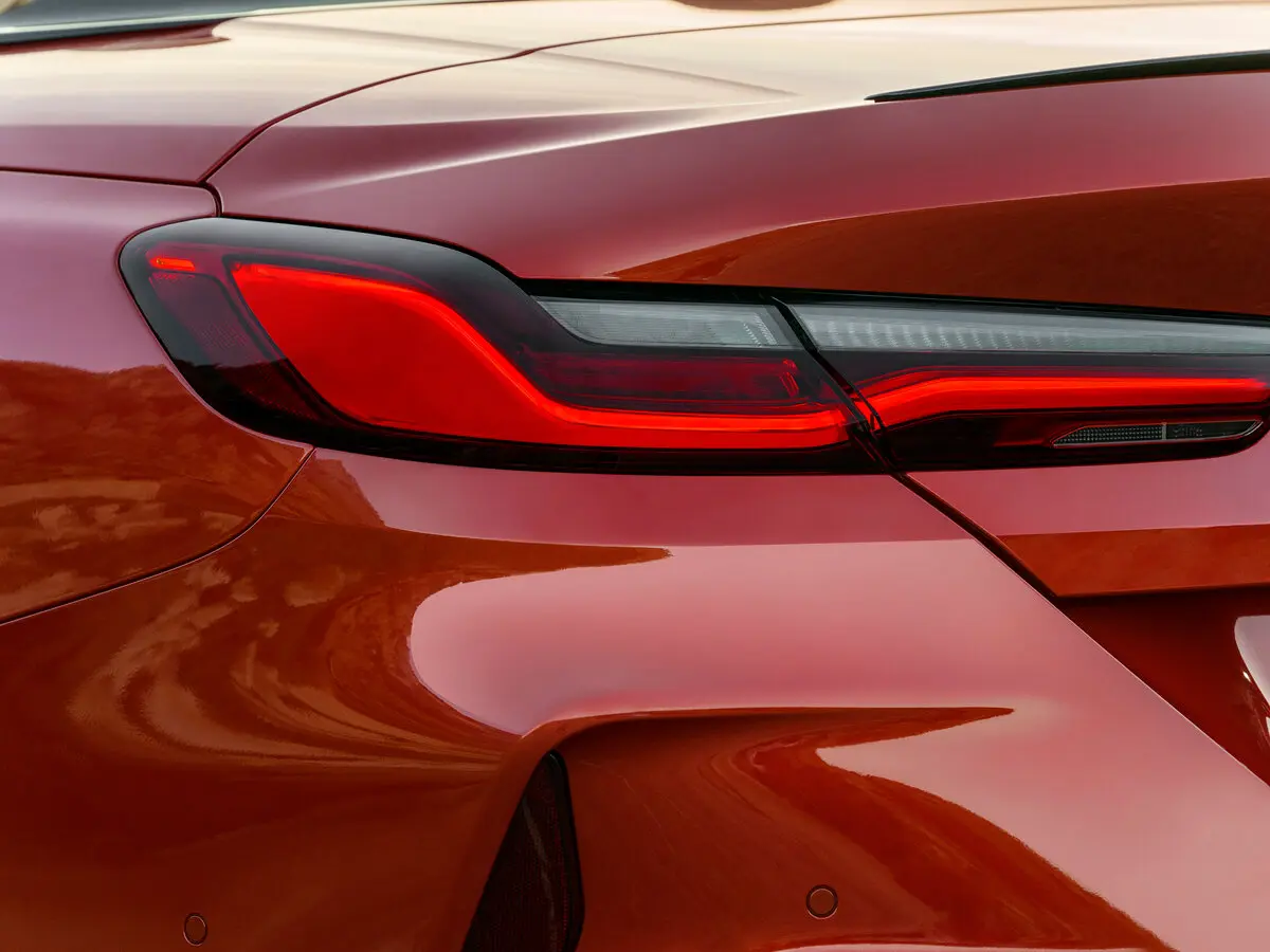BMW M8 I (F91/F92/F93) Кабриолет — 照片 15