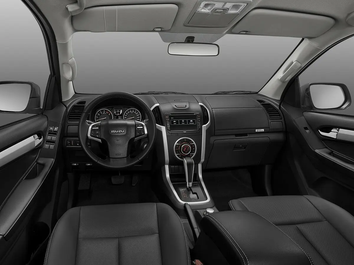 Isuzu D-Max II Рестайлинг Пикап Полуторная кабина — 照片 4