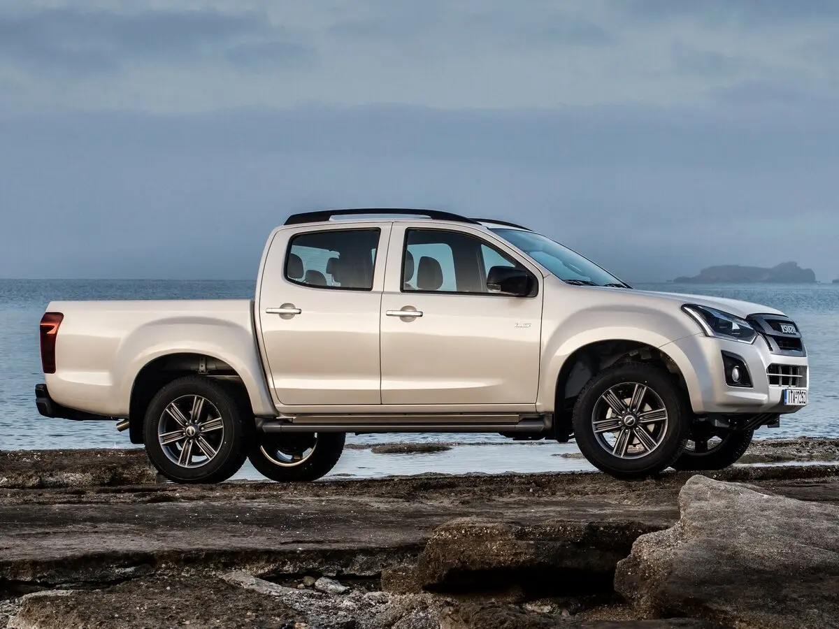 Isuzu D-Max II Рестайлинг Пикап Двойная кабина — сүрөт 2
