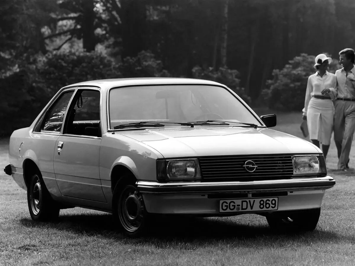 Opel Rekord E Седан 2 дв. — сүрөт 3