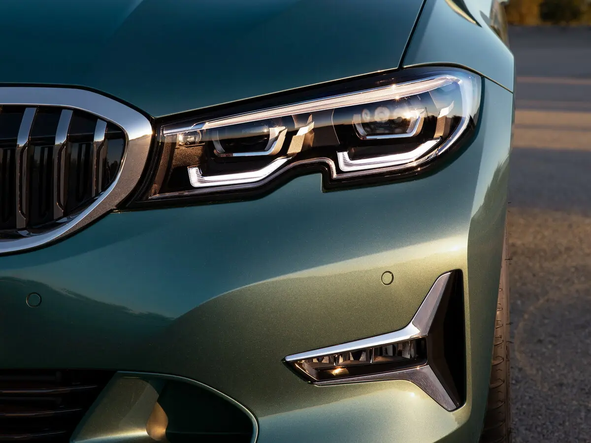 BMW 3 серии VII (G2x) Универсал 5 дв. — сүрөт 10
