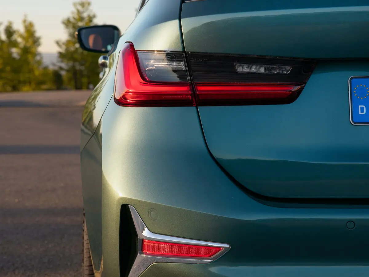BMW 3 серии VII (G2x) Универсал 5 дв. — сүрөт 11