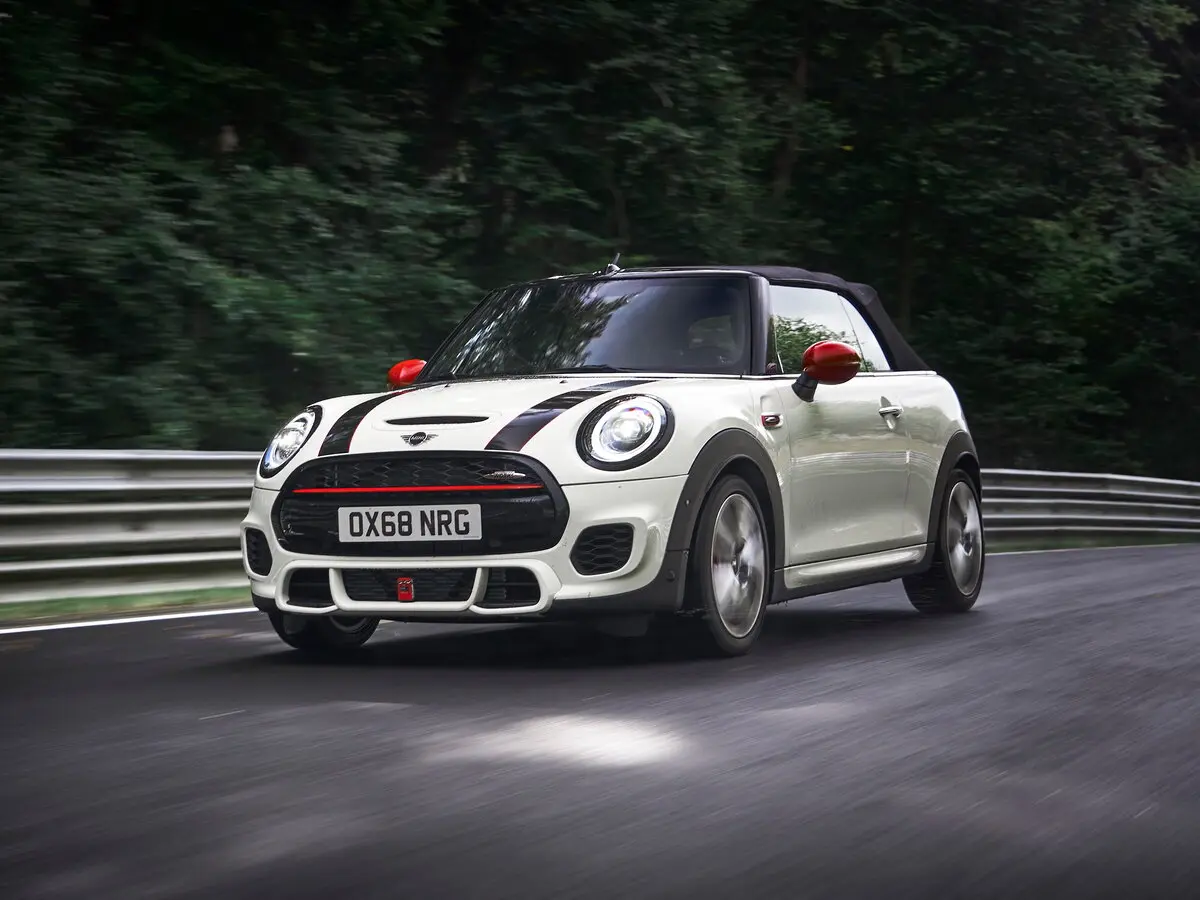 Mini Cabrio III Рестайлинг Кабриолет JCW