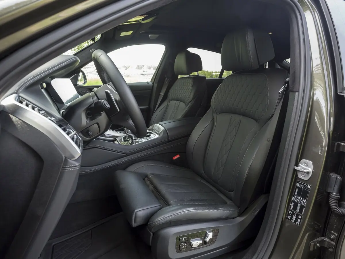 BMW X6 III (G06) Внедорожник 5 дв. — 照片 27