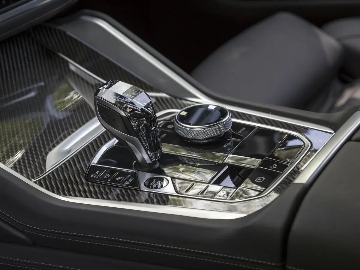 BMW X6 III (G06) Внедорожник 5 дв. — 照片 32