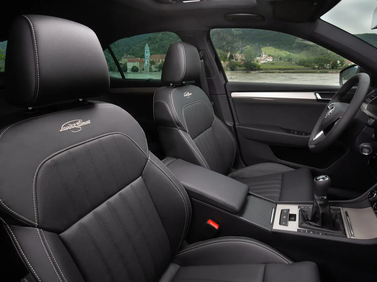 Skoda Superb III Рестайлинг Лифтбек — сүрөт 7