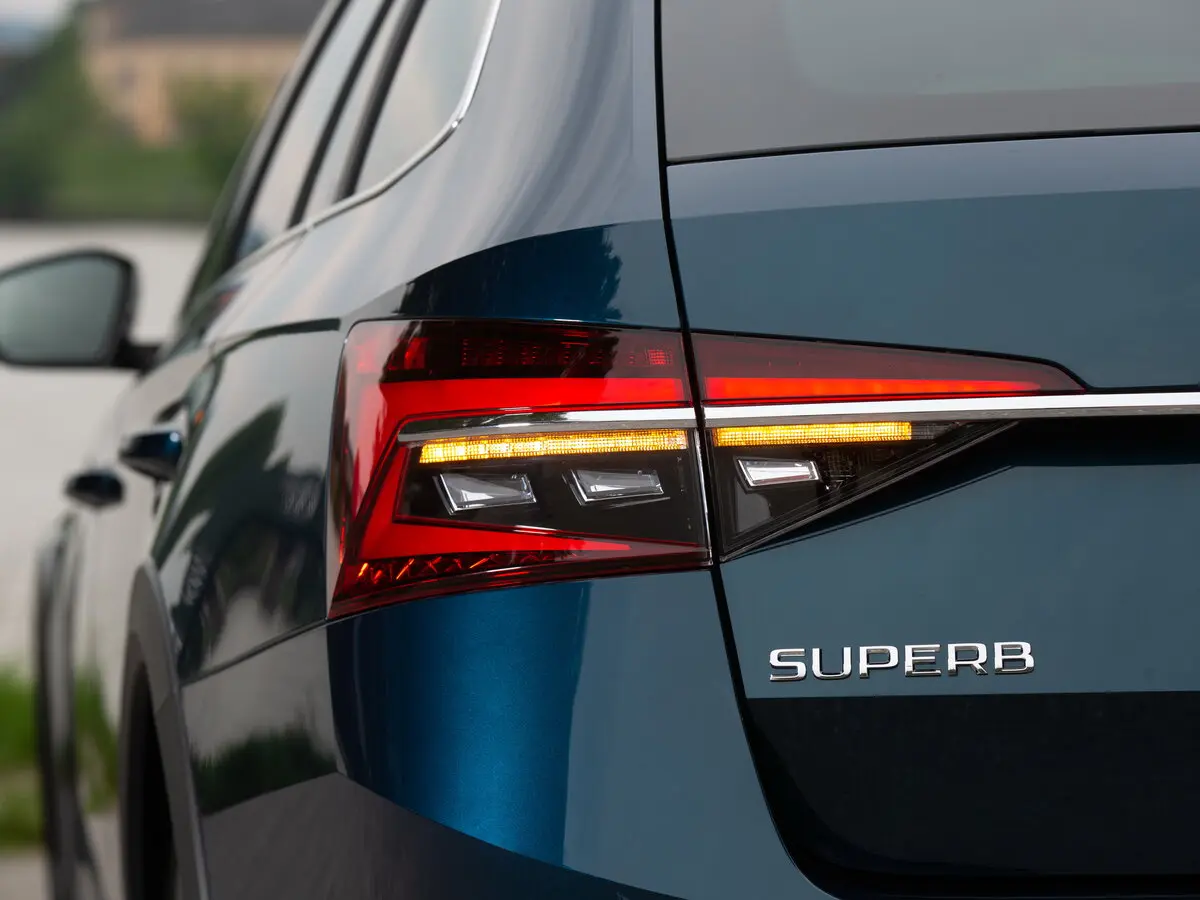 Skoda Superb III Рестайлинг Универсал 5 дв. Scout — сүрөт 13