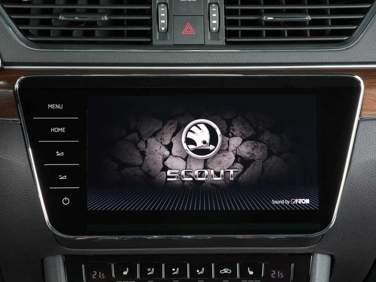 Skoda Superb III Рестайлинг Универсал 5 дв. Scout — сүрөт 14