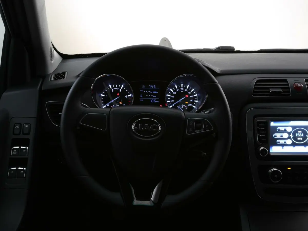 JAC T6 2015 – н.в. Пикап Двойная кабина — сүрөт 7