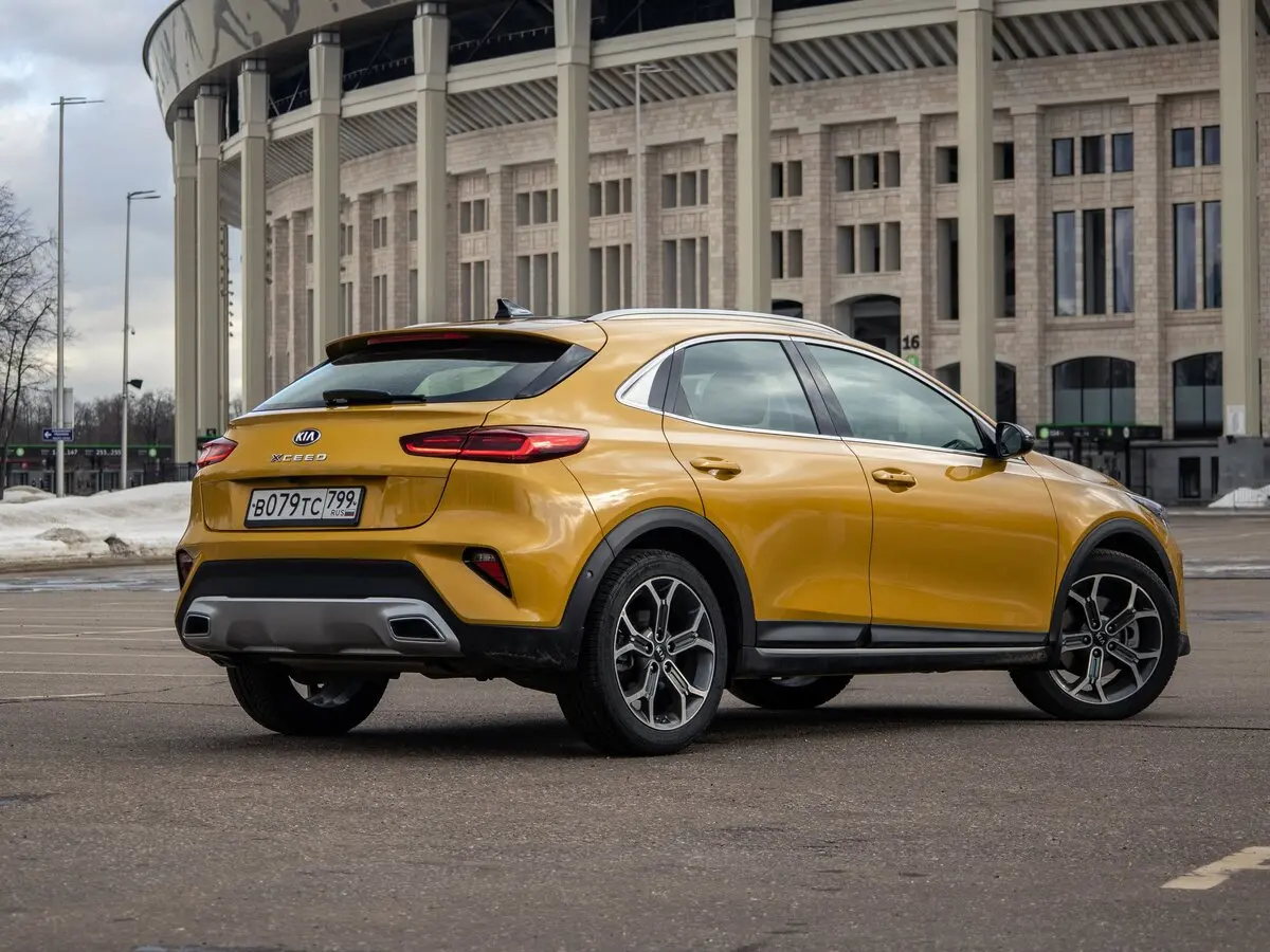 Kia XCeed I Хэтчбек 5 дв. — сүрөт 19