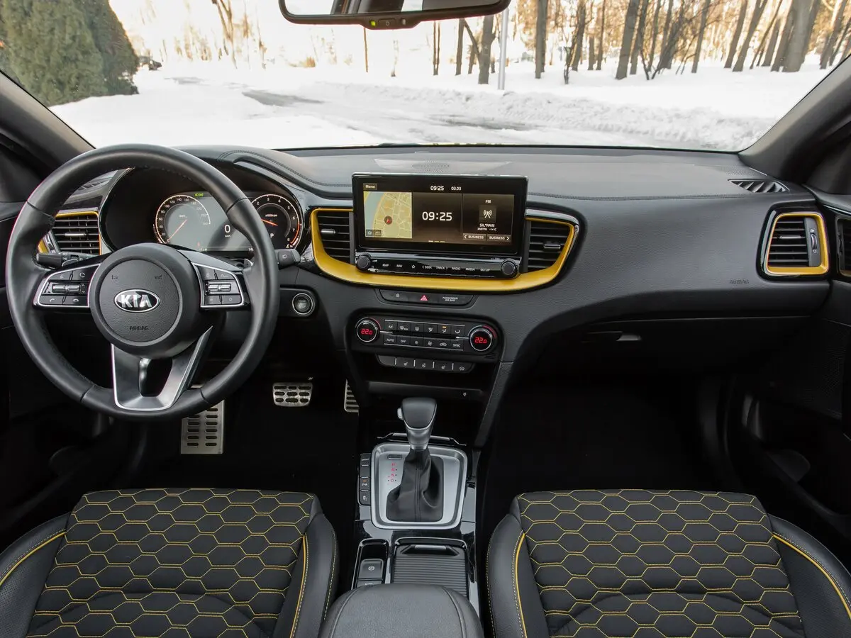 Kia XCeed I Хэтчбек 5 дв. — сүрөт 20