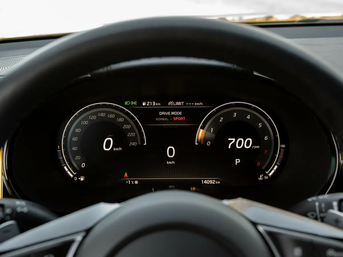 Kia XCeed I Хэтчбек 5 дв. — сүрөт 23