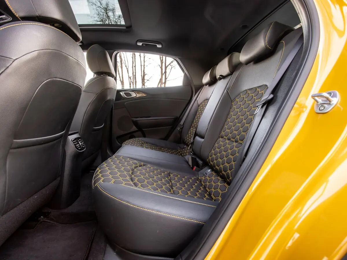 Kia XCeed I Хэтчбек 5 дв. — сүрөт 25