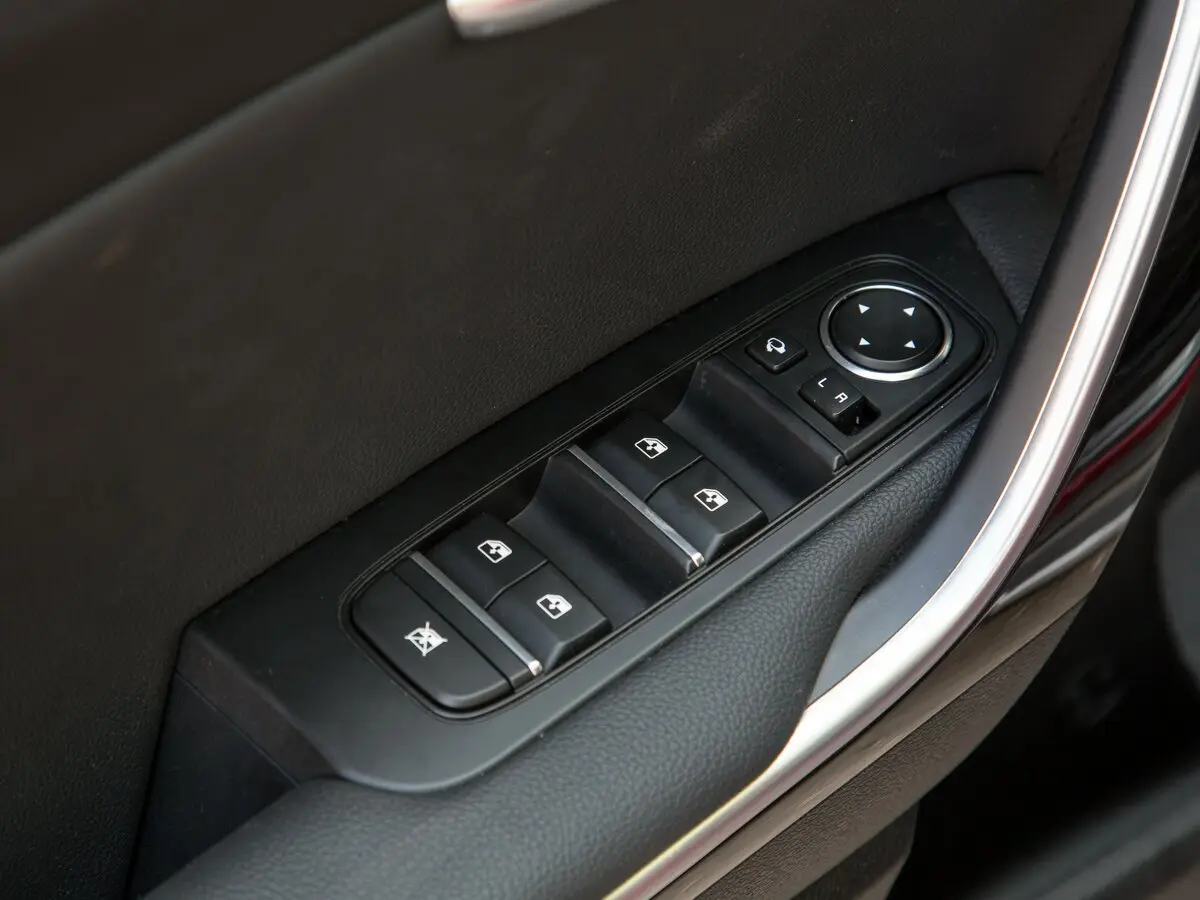 Kia XCeed I Хэтчбек 5 дв. — сүрөт 26