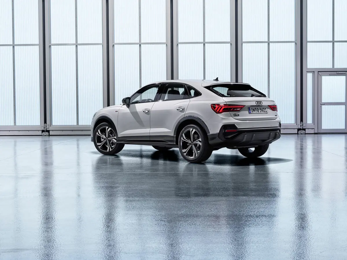 Audi Q3 Sportback II (F3) Внедорожник 5 дв. — сүрөт 5