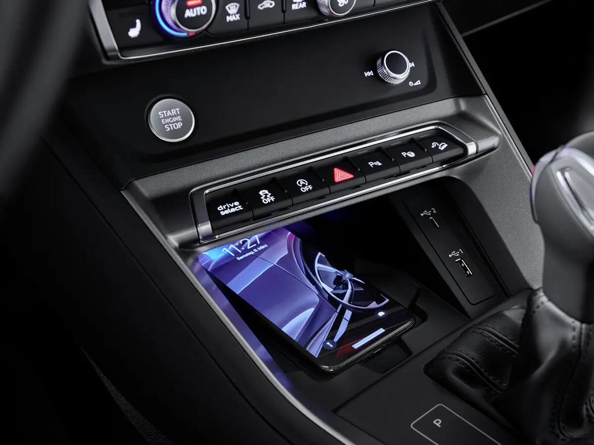 Audi Q3 Sportback II (F3) Внедорожник 5 дв. — сүрөт 10