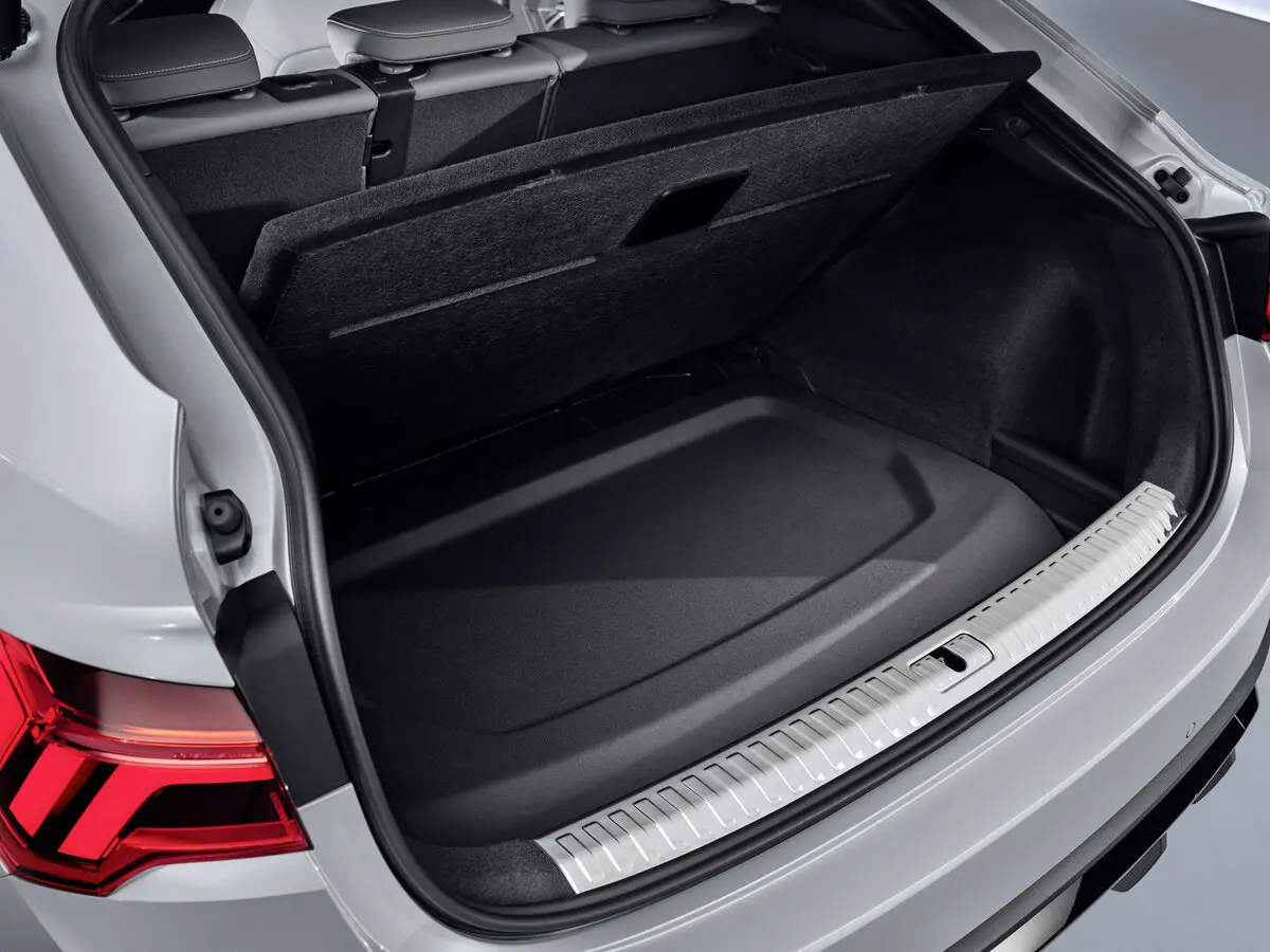Audi Q3 Sportback II (F3) Внедорожник 5 дв. — сүрөт 15