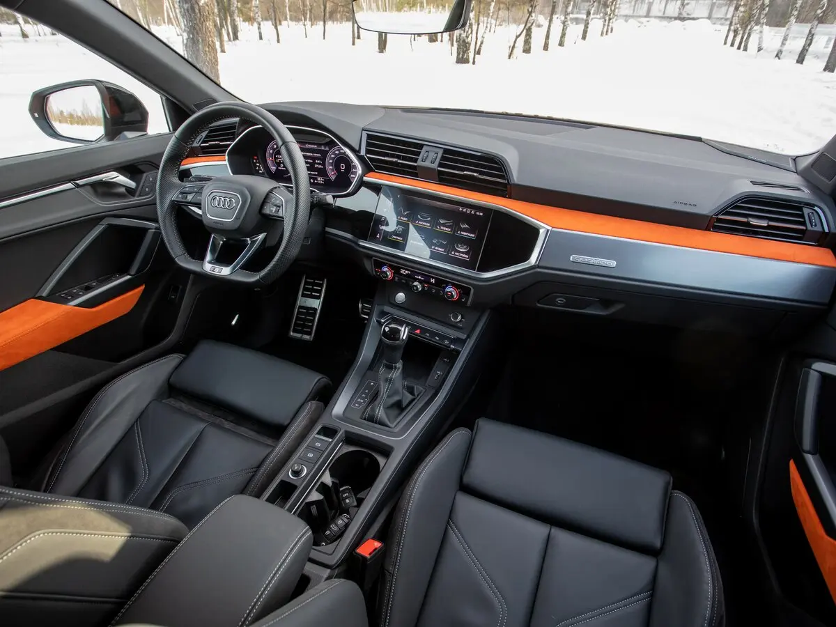 Audi Q3 Sportback II (F3) Внедорожник 5 дв. — сүрөт 22