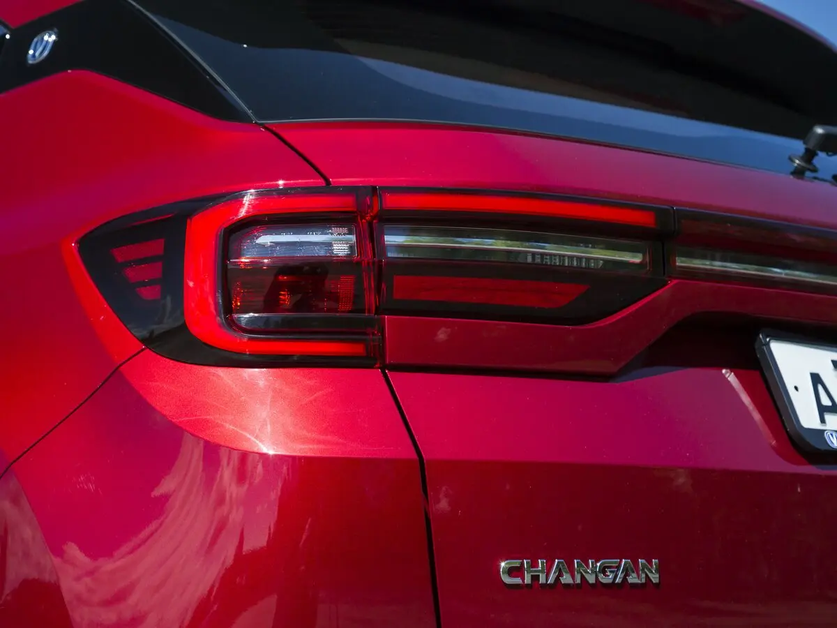 Changan CS35 Plus I Внедорожник 5 дв. — сүрөт 31