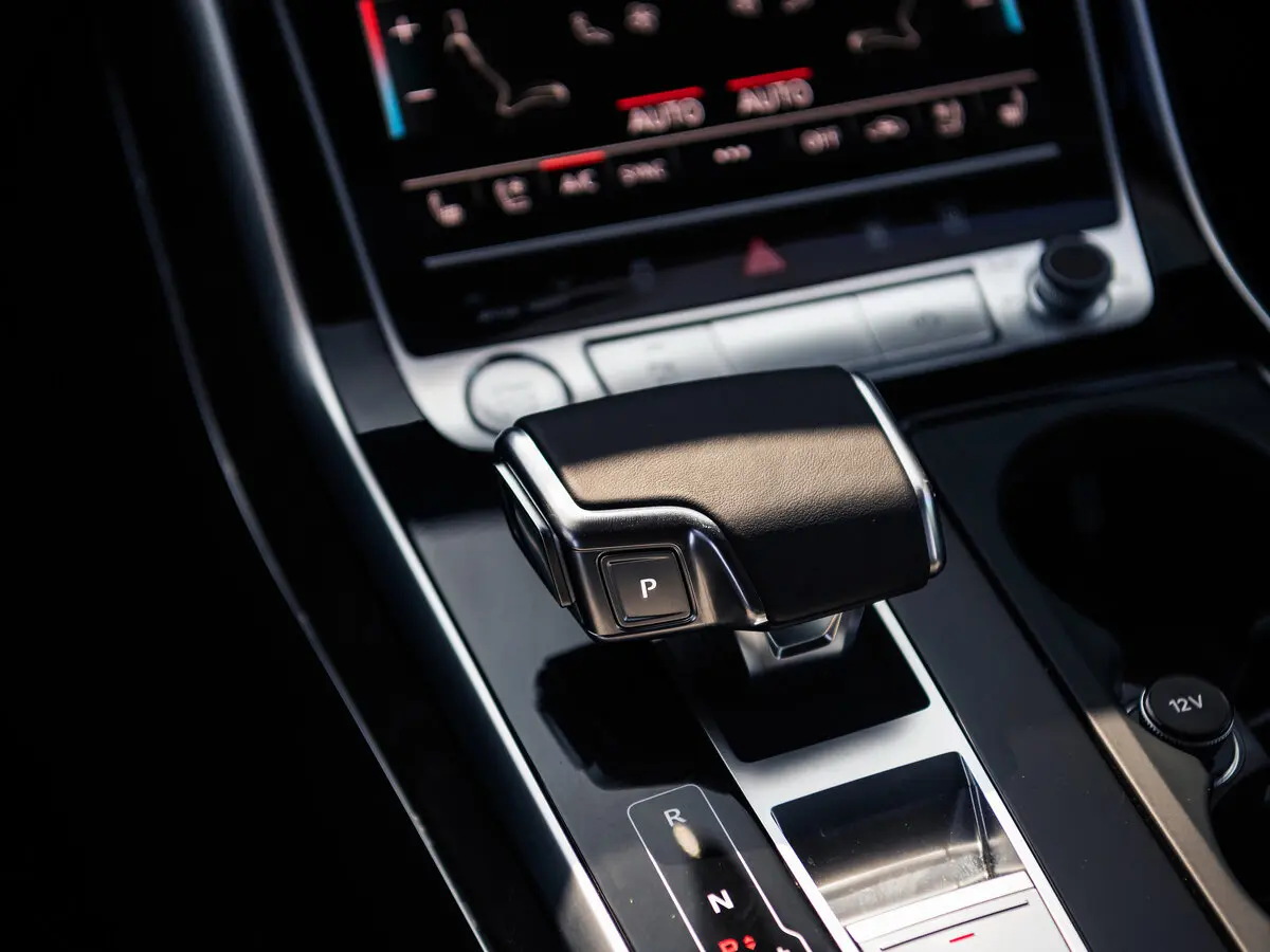 Audi Q7 II (4M) Рестайлинг Внедорожник 5 дв. — сүрөт 12