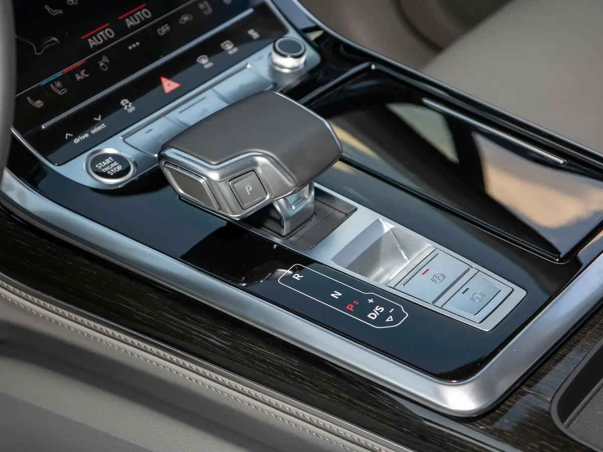 Audi Q7 II (4M) Рестайлинг Внедорожник 5 дв. — сүрөт 31