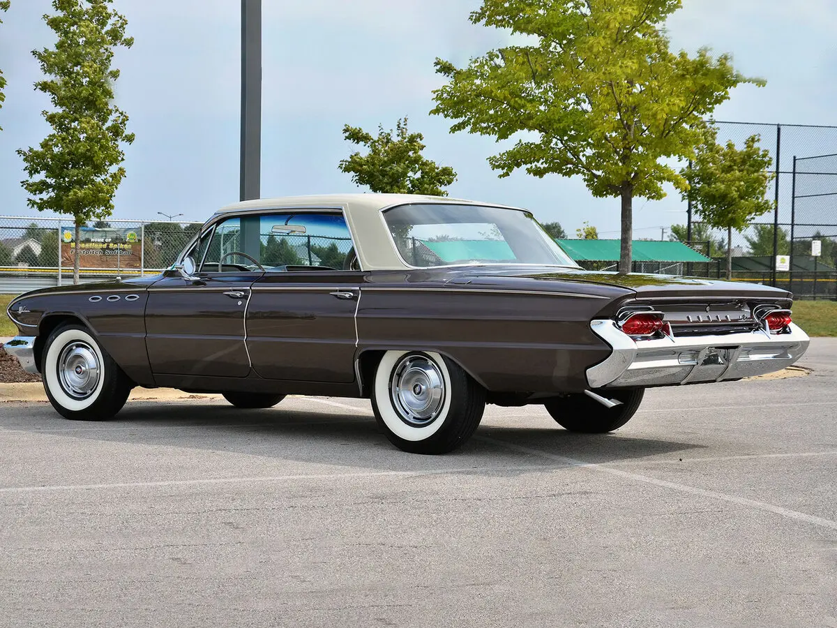 Buick LeSabre II Седан-хардтоп — сүрөт 3