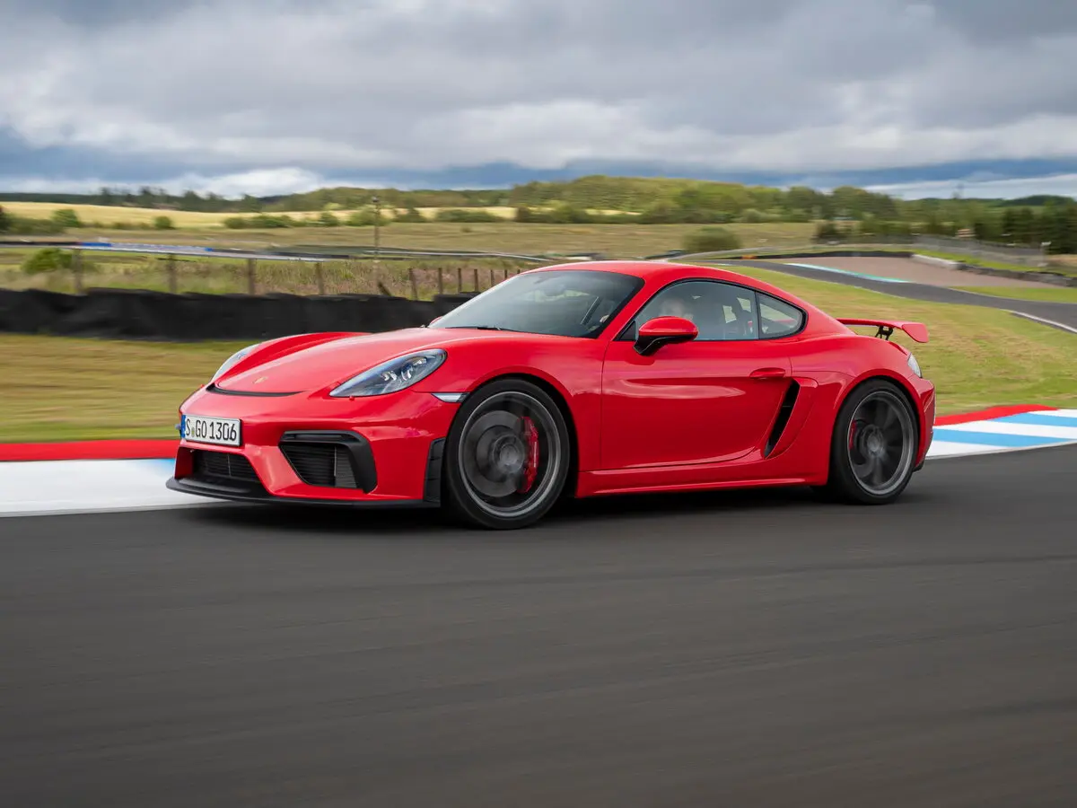Porsche Cayman GT4 II 718 (982) Купе