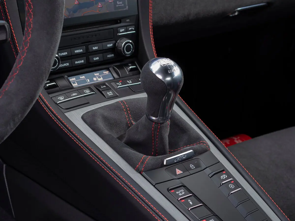 Porsche Cayman GT4 II 718 (982) Купе — сүрөт 11