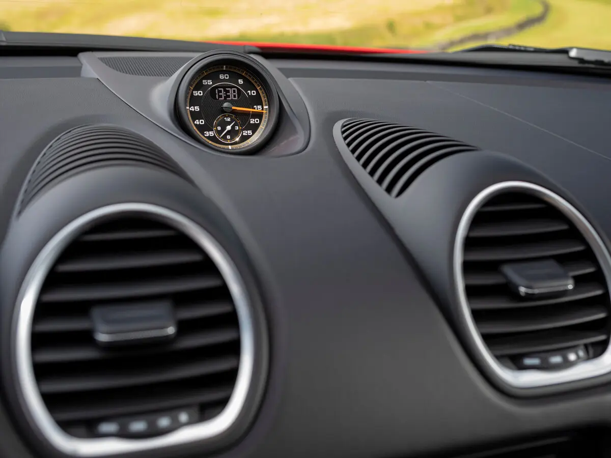 Porsche Cayman GT4 II 718 (982) Купе — сүрөт 14